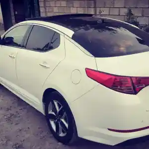 Kia Optima, 2011