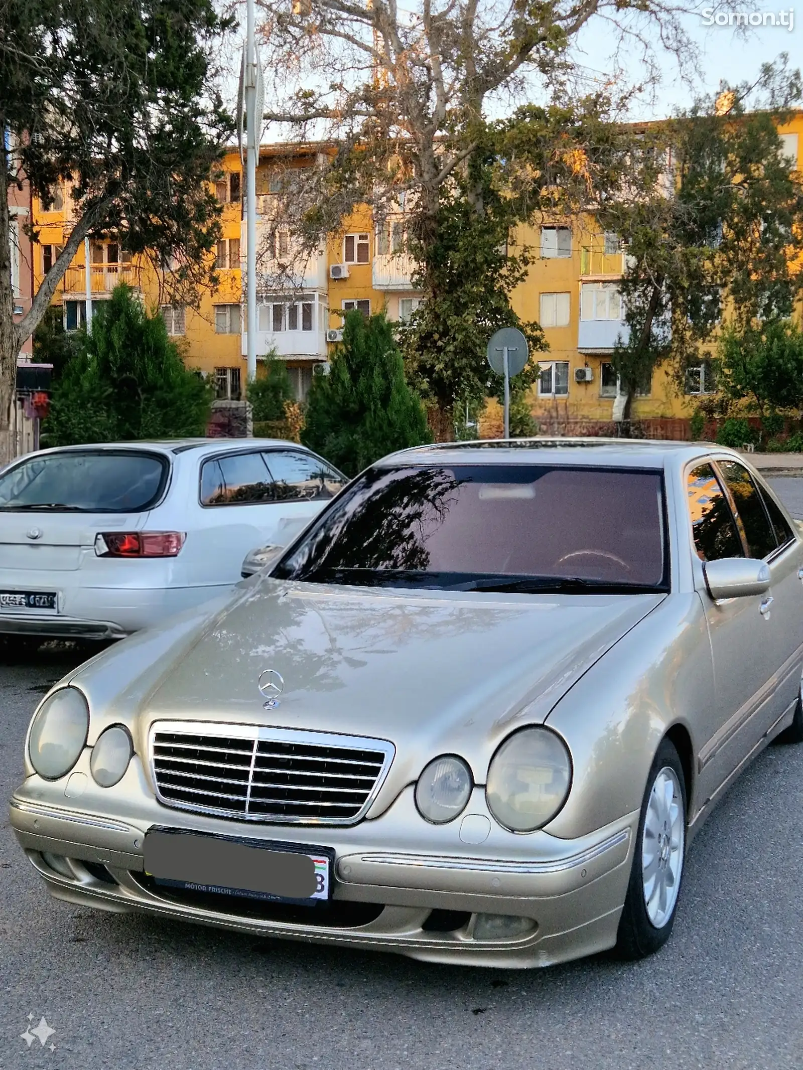 Mercedes-Benz E class, 2001-5