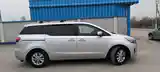 Kia Carnival, 2016-6