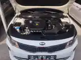 Kia K5, 2015-7