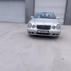 Mercedes-Benz E class, 2002