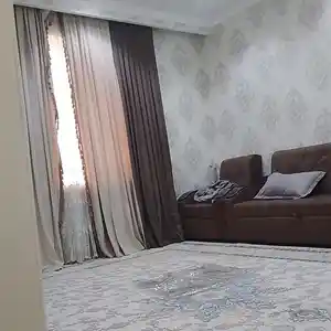 2-комн. квартира, 13 этаж, 64м², 82 мкр