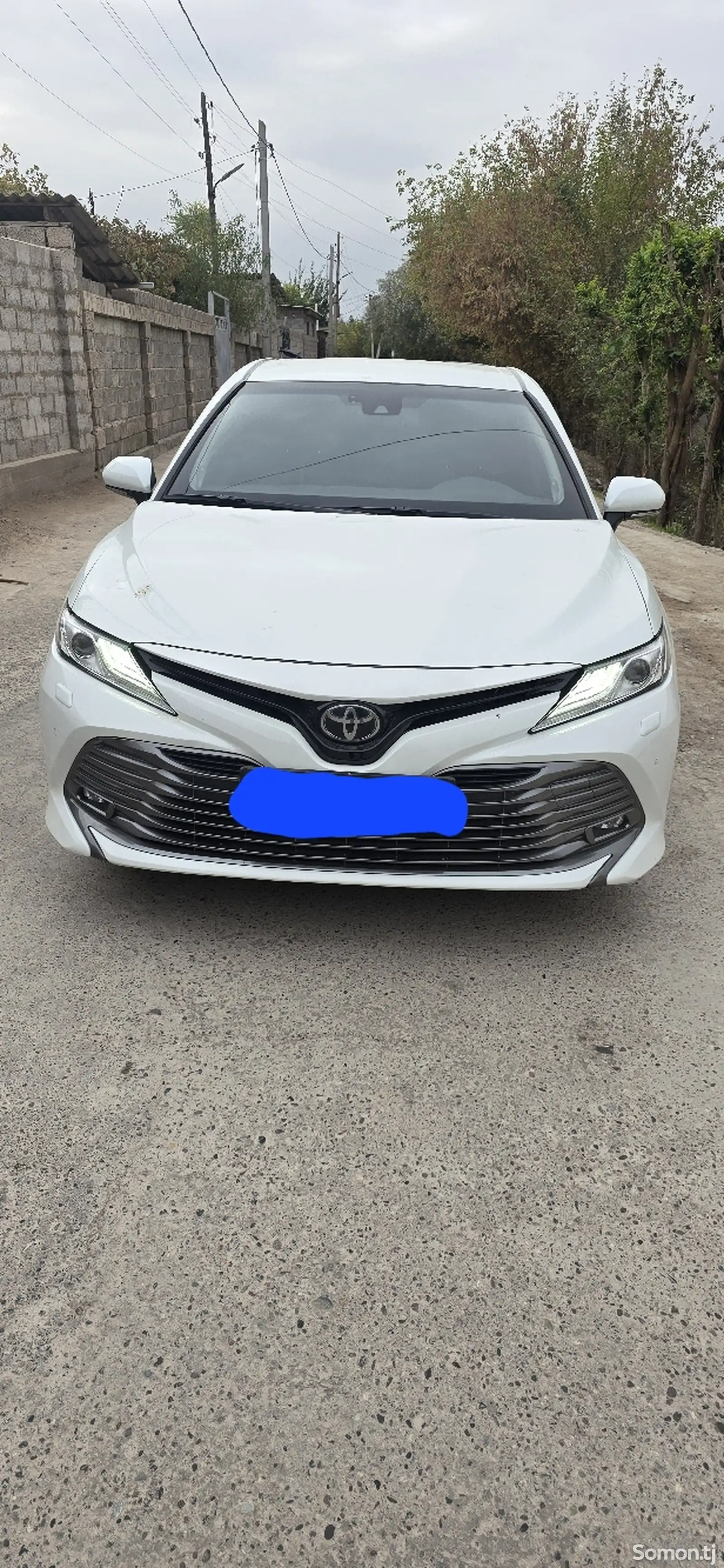 Toyota Camry, 2018-1