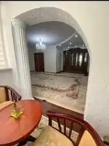 4-комн. квартира, 4 этаж, 110м², Садбарг-6