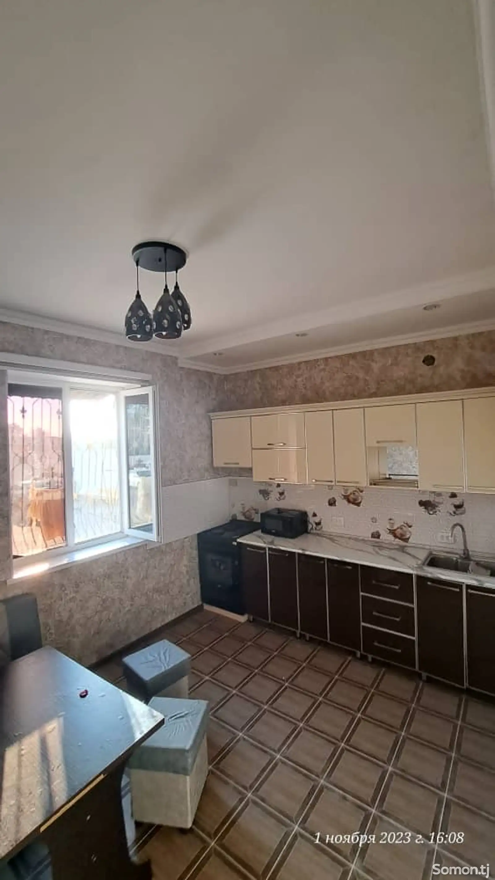 2-комн. квартира, 1 этаж, 70м², Политехникум-4