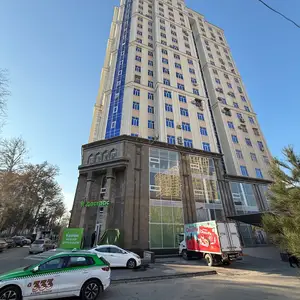 3-комн. квартира, 3 этаж, 123 м², Фирдавси