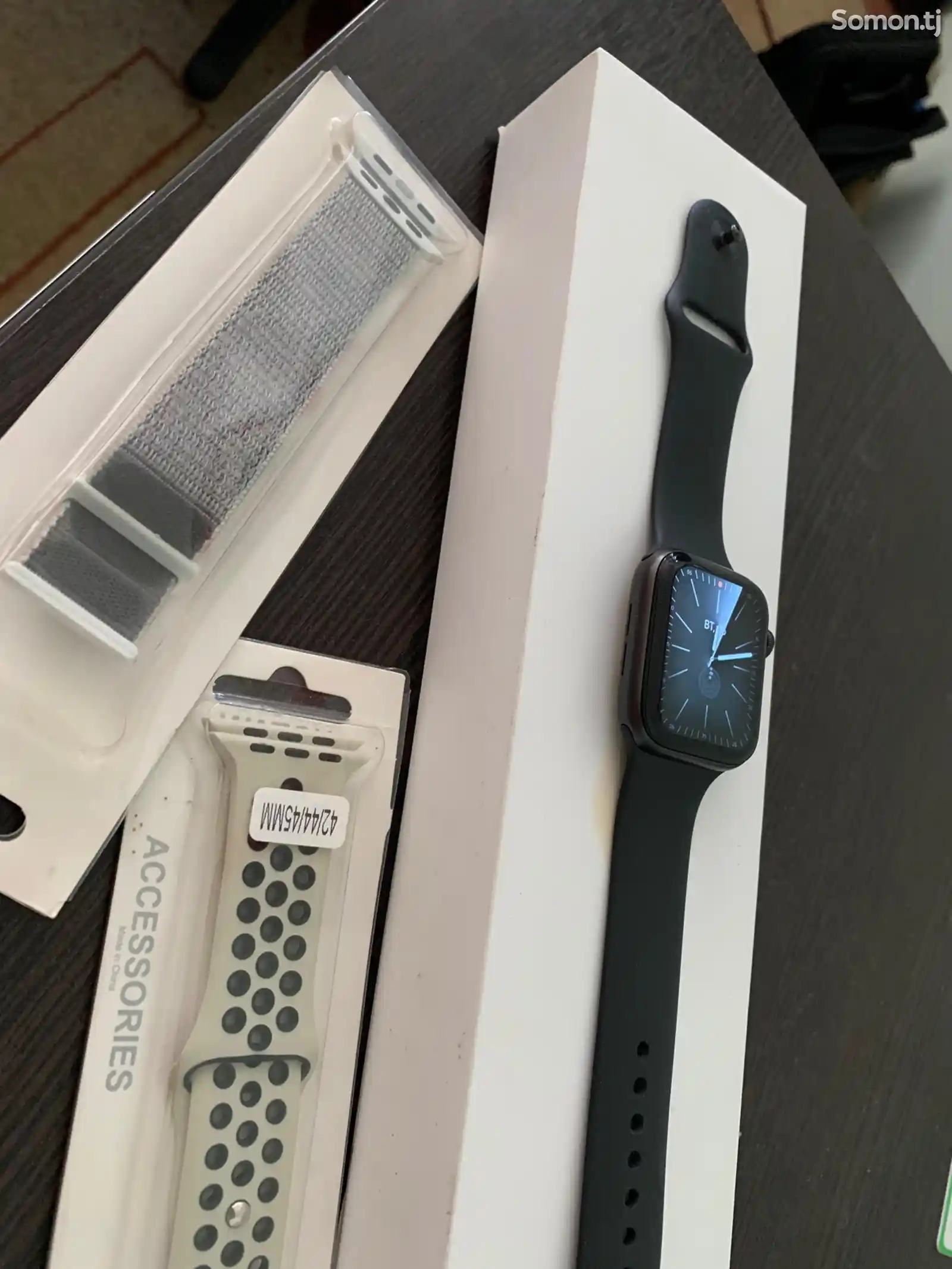 Смарт часы Apple watch 6 44mm-1