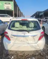 Toyota Vitz, 2014-6