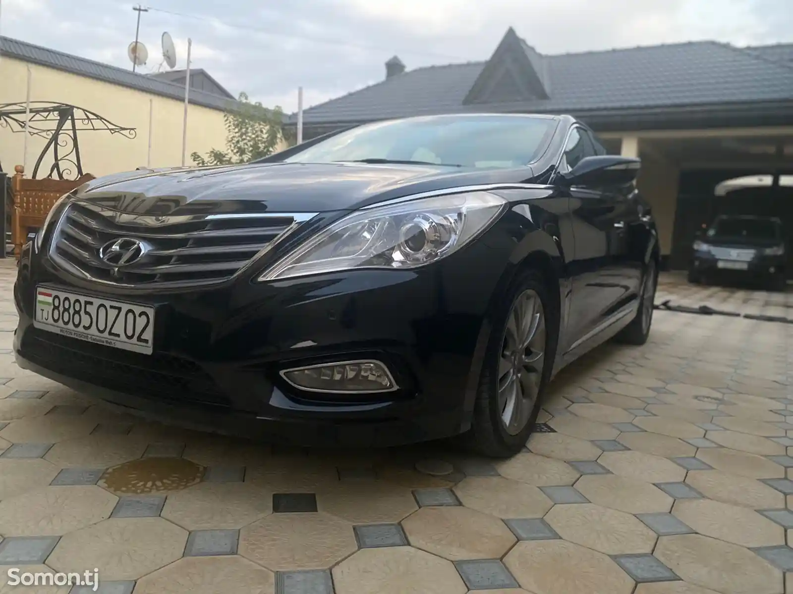 Hyundai Grandeur, 2011-1