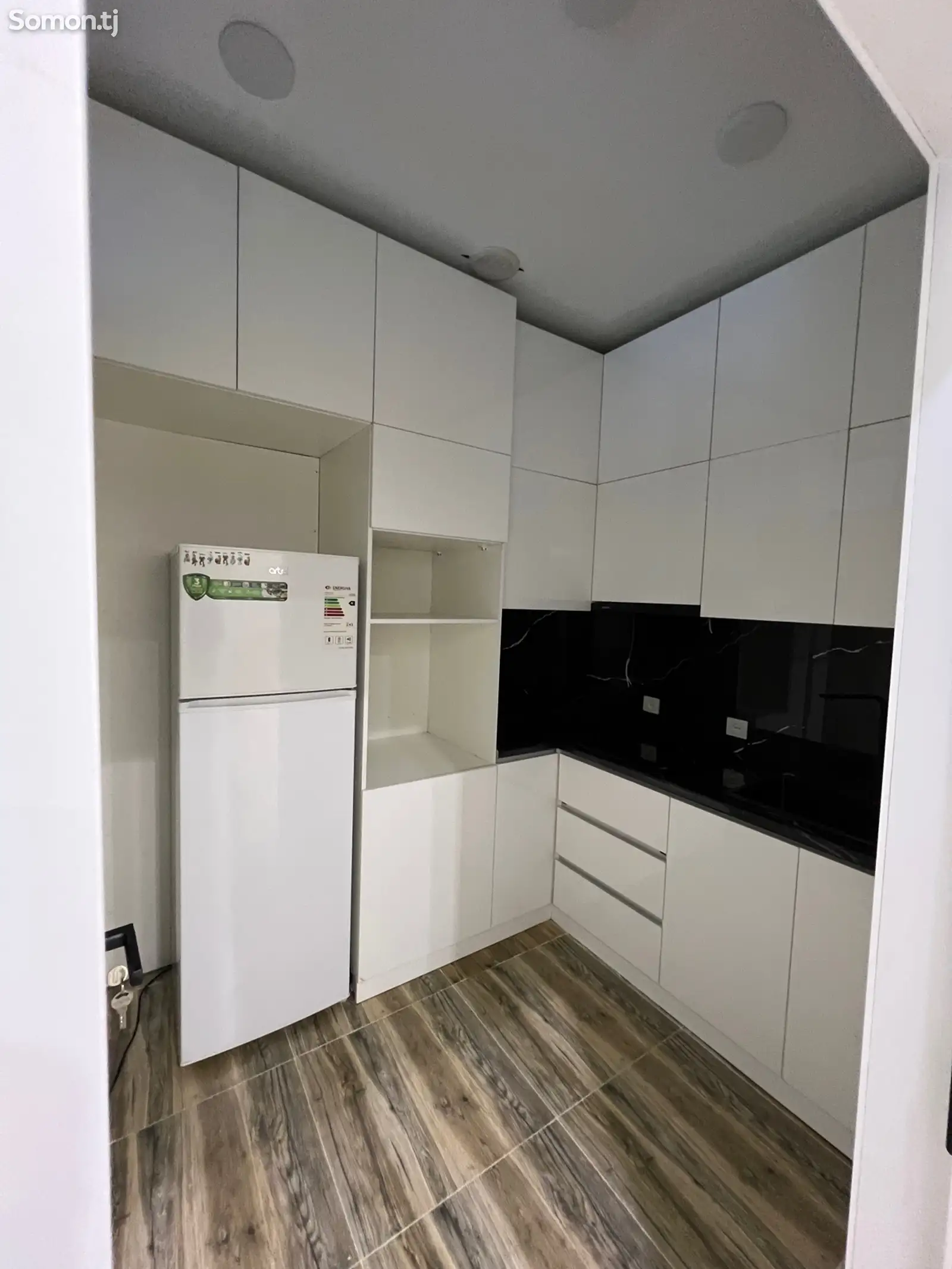 2-комн. квартира, 10 этаж, 52 м², 102мкр-11