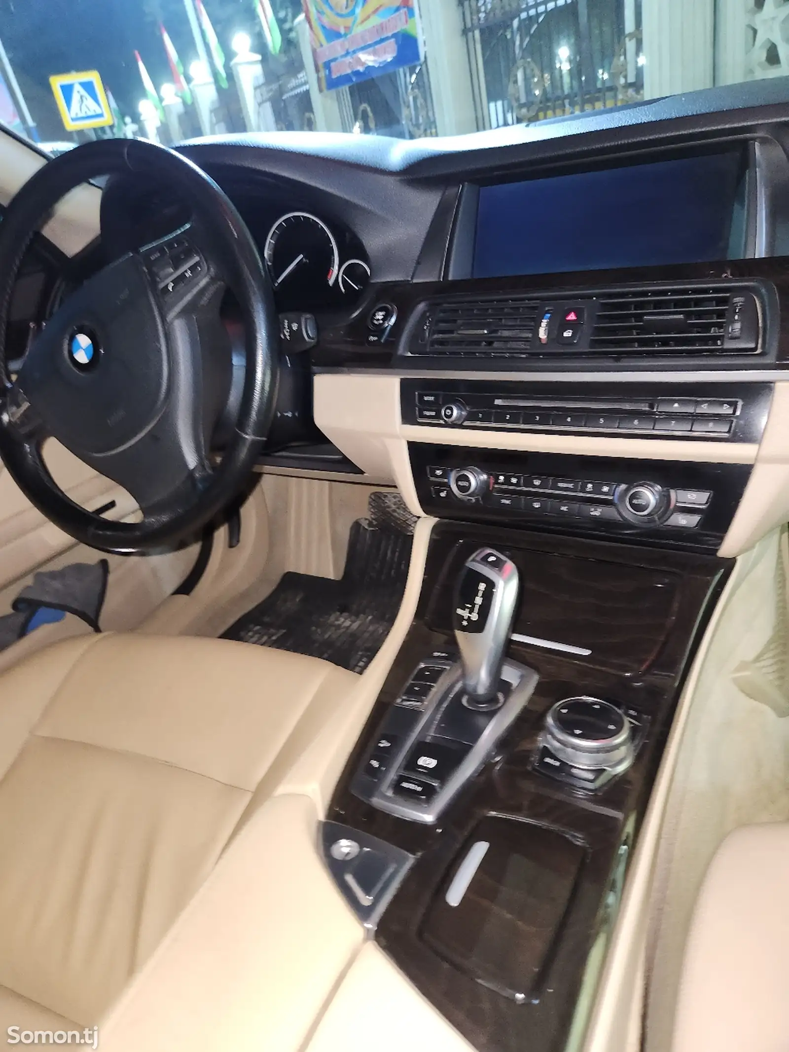 BMW 5 series, 2015-8