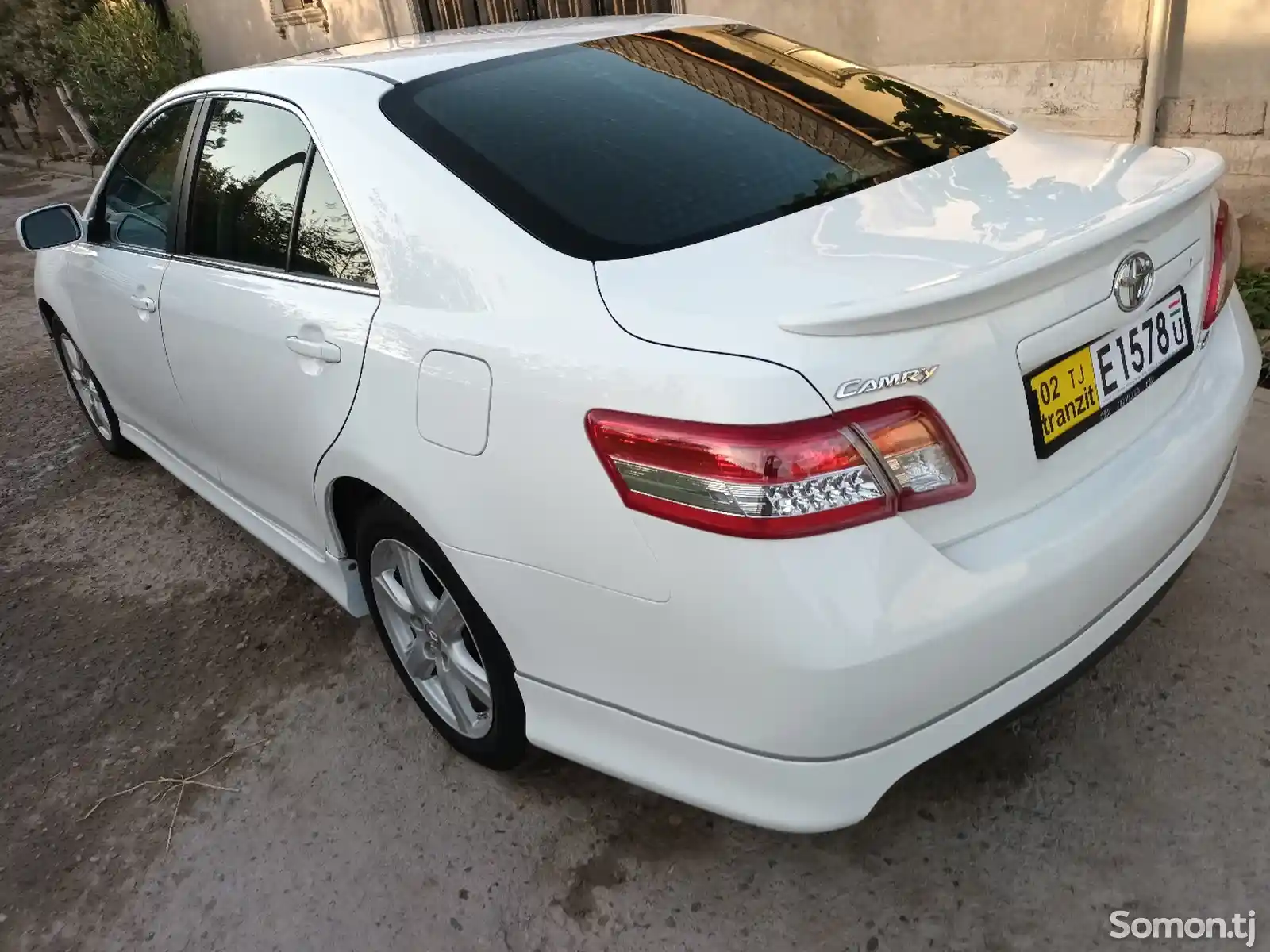 Toyota Camry, 2010-1