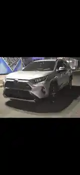 Toyota RAV 4, 2021-2