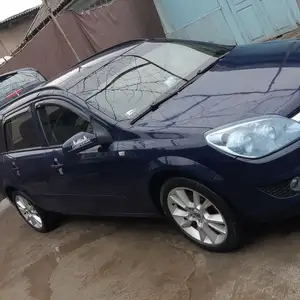 Opel Astra H, 2009