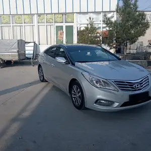 Hyundai Grandeur, 2012