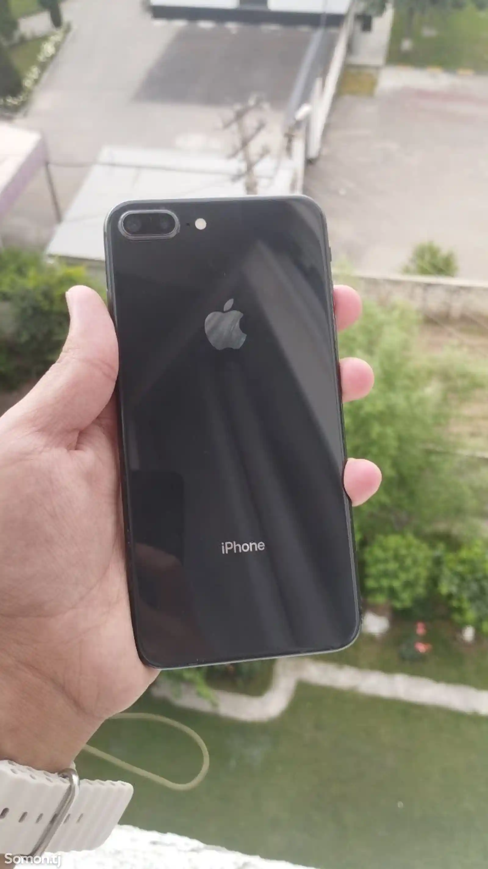 Apple iPhone 8, 64 gb, Black-1