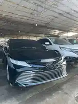 Toyota Camry, 2019-6