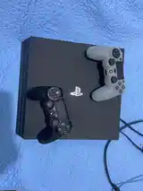 Игровая приставка PlayStation 4pro-2