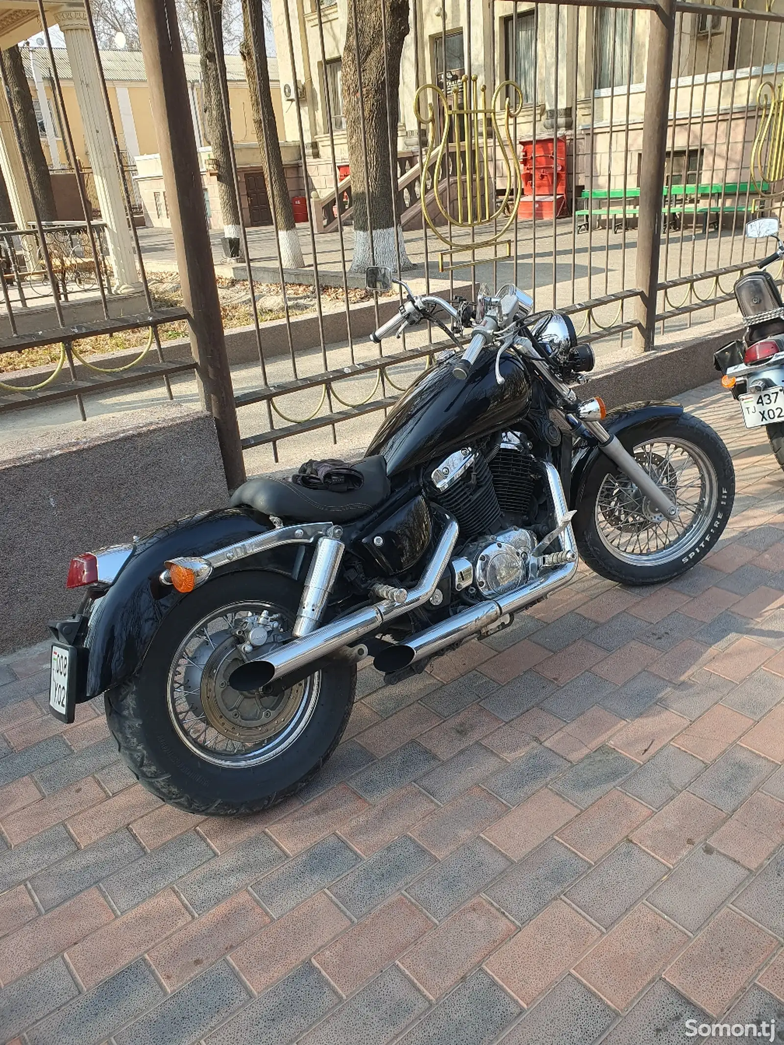 Мотоцикл Honda Shadow 1100-1