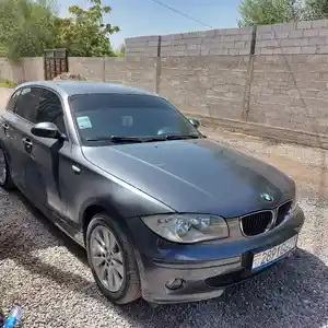 BMW 1 series, 2006