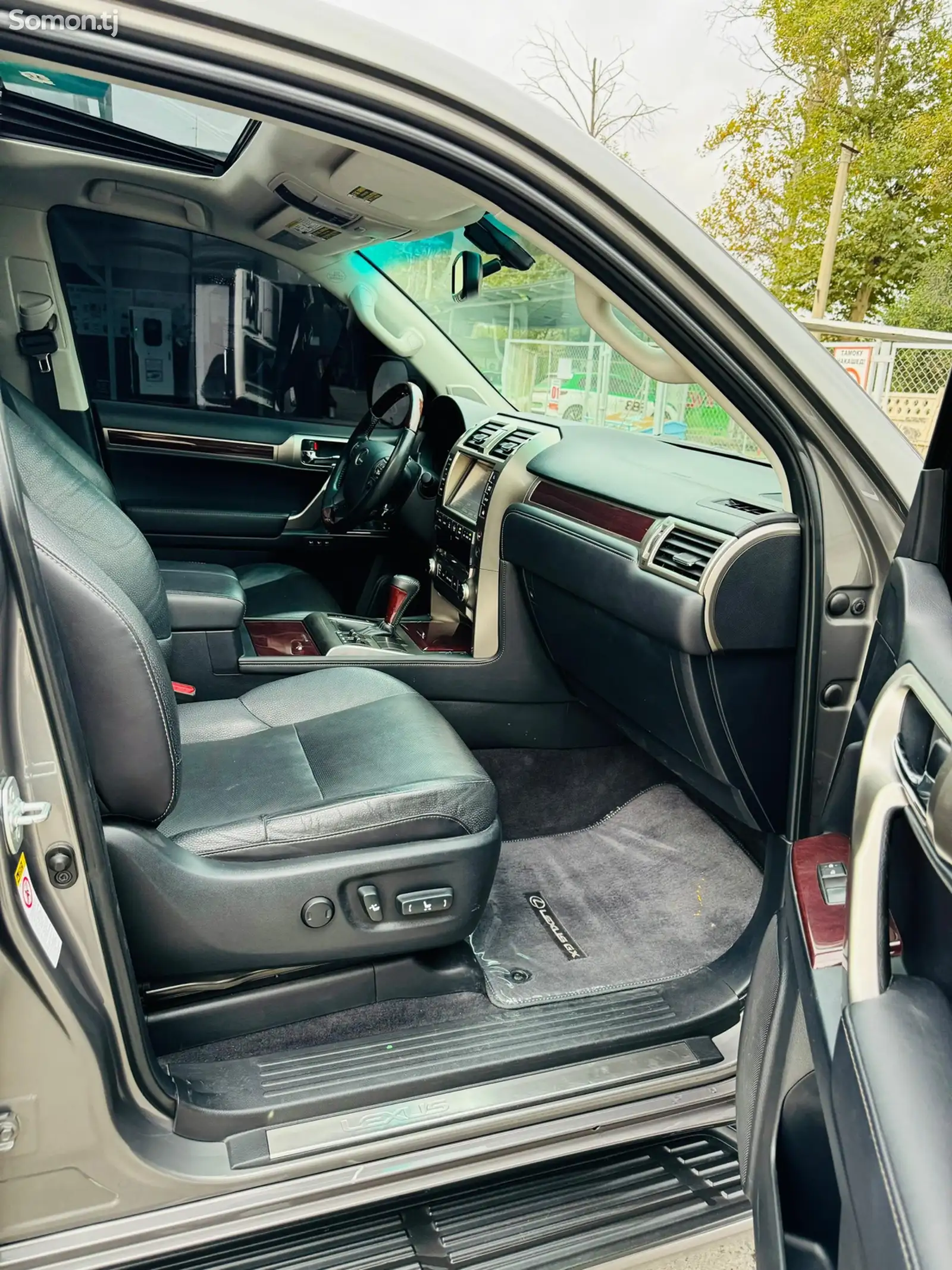 Lexus GX series, 2015-10