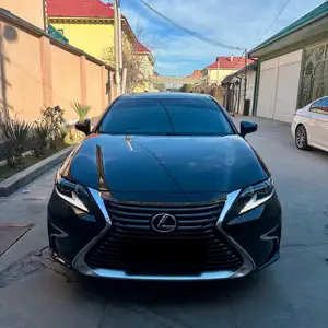 Lexus ES series, 2017