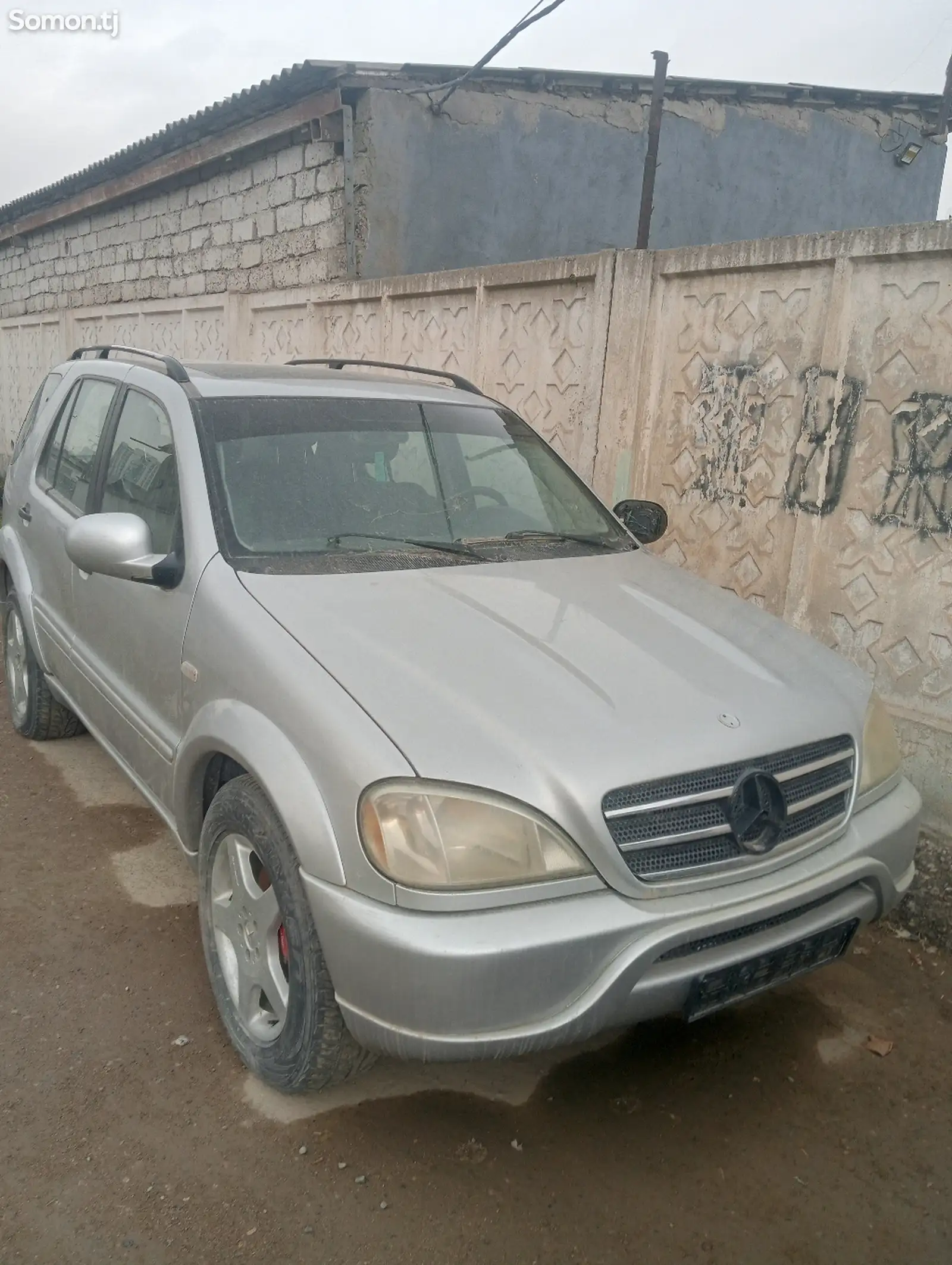 Mercedes-Benz ML class, 2000-1