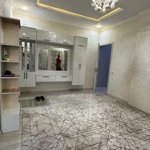 2-комн. квартира, 6 этаж, 100м², Шохмансур