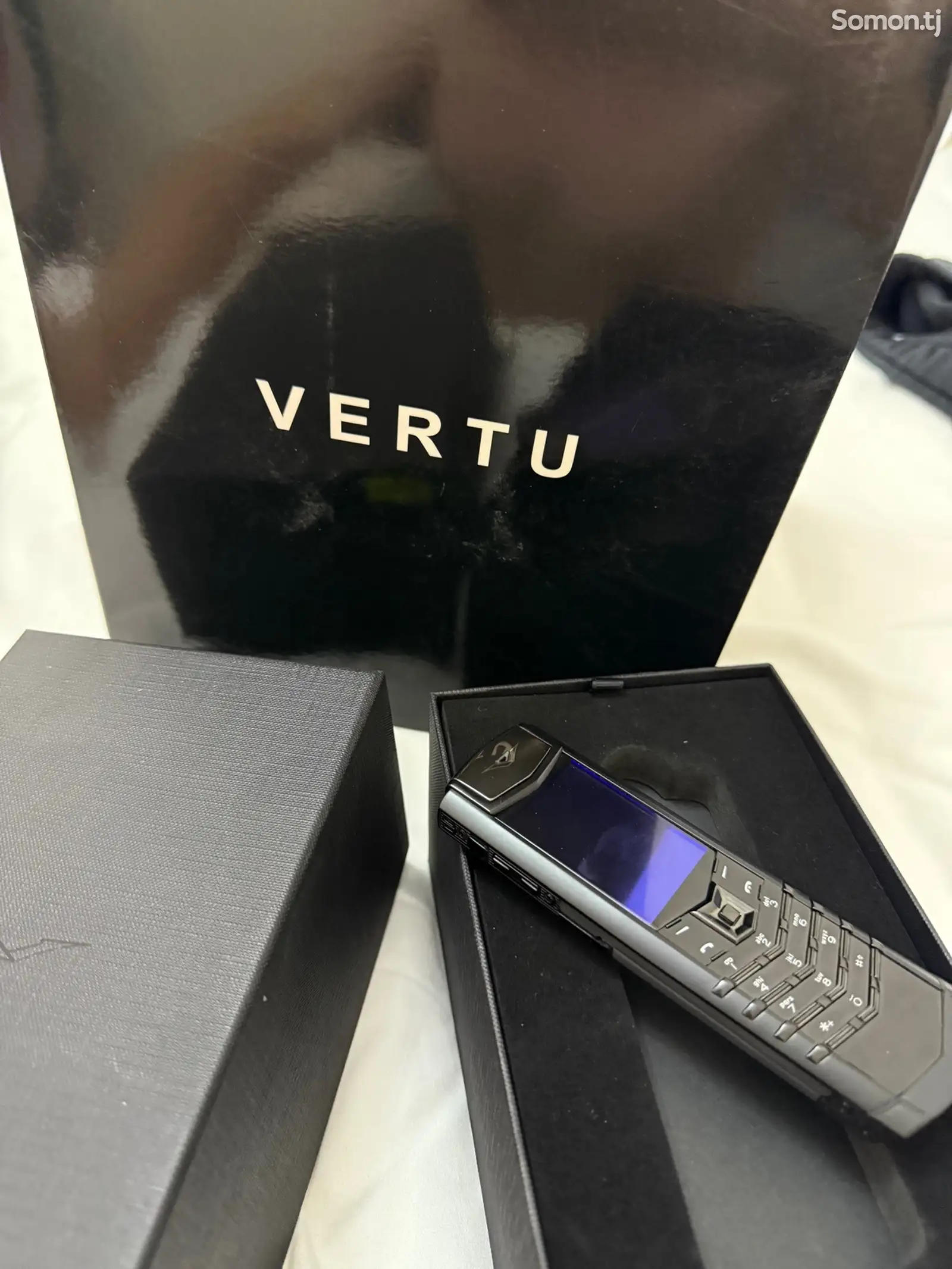 Vertu signature black-1