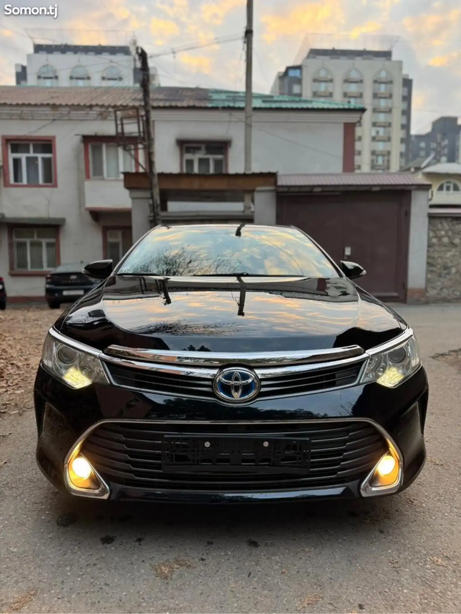 Toyota Camry, 2015-1