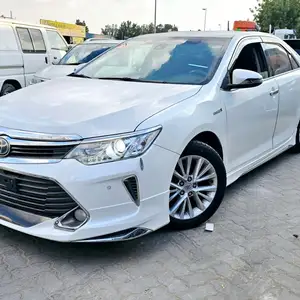 Toyota Camry, 2015