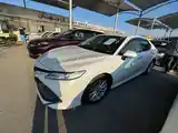 Toyota Camry, 2017-3