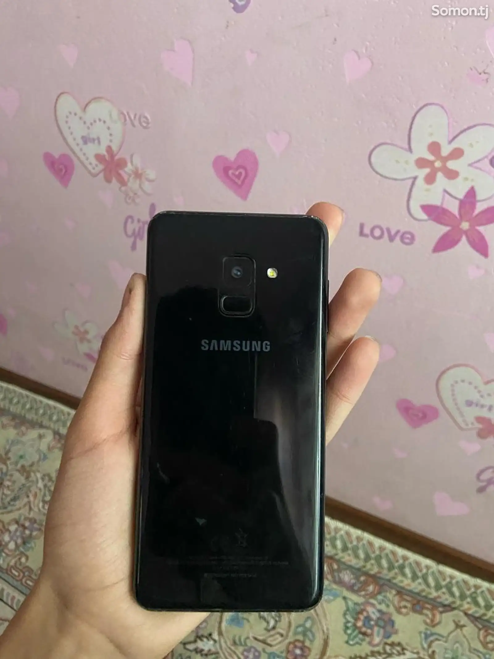 Samsung Galaxy A8-1