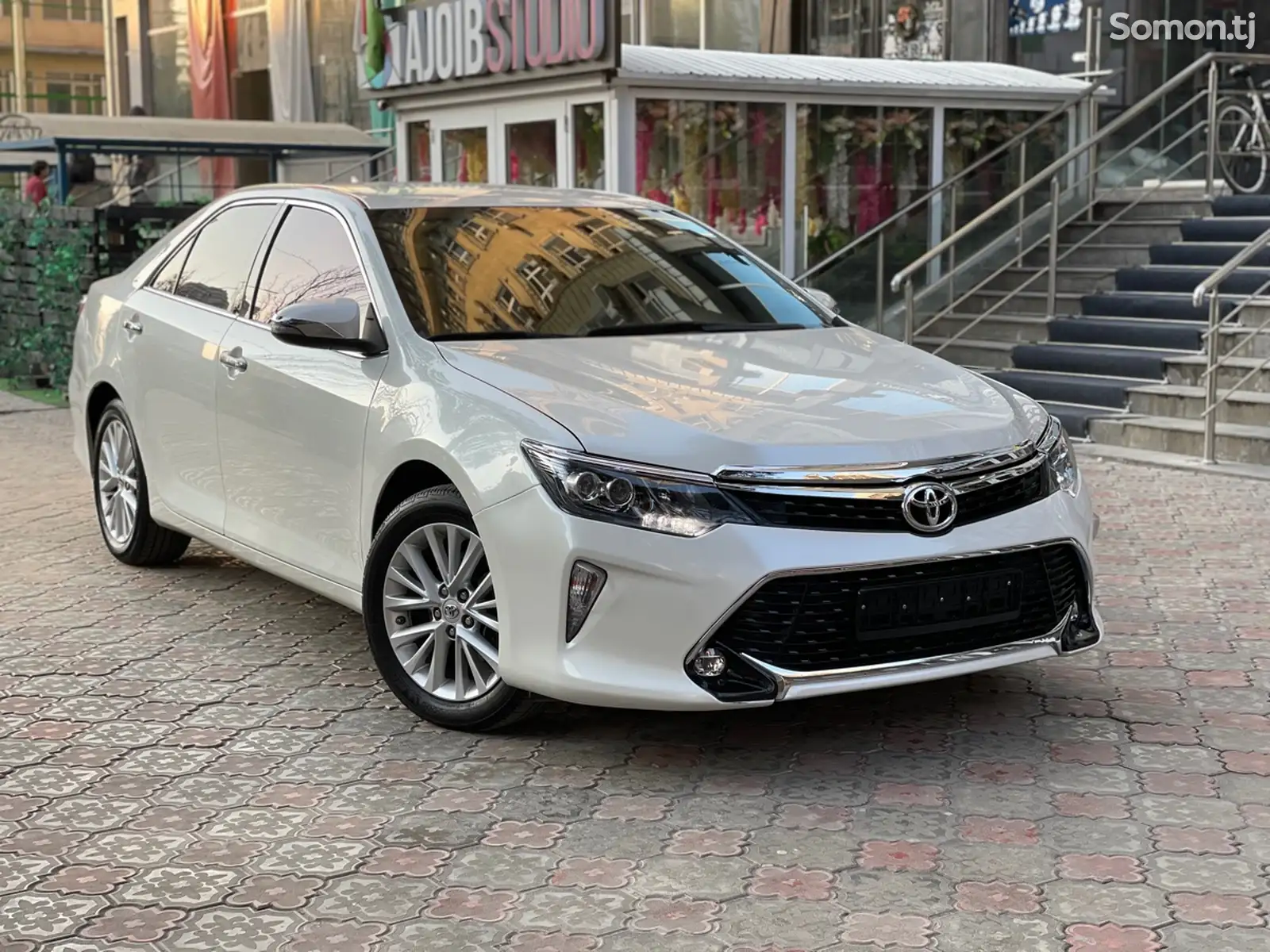 Toyota Camry, 2015-1