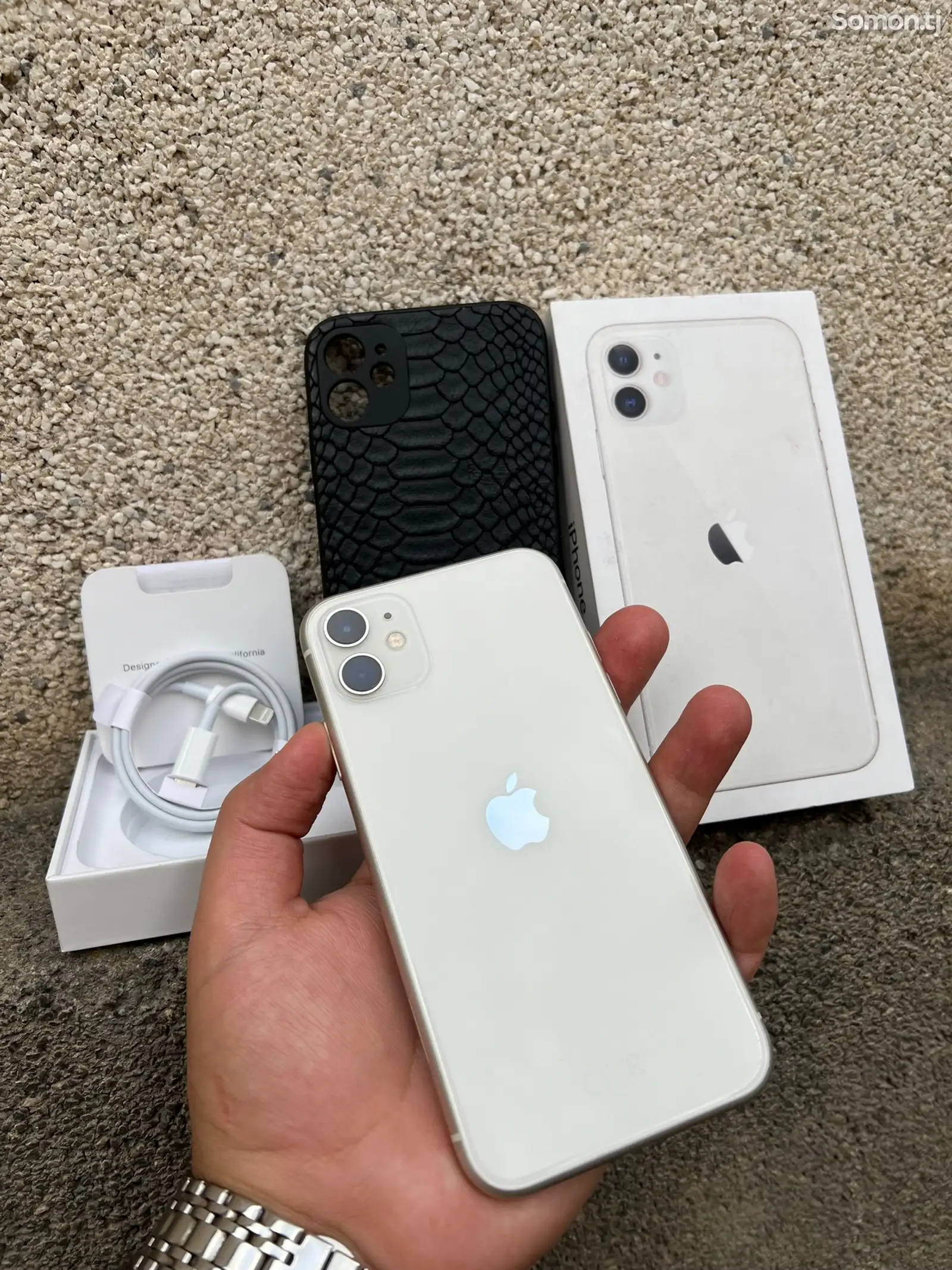 Apple iPhone 11, 64 gb, White-1