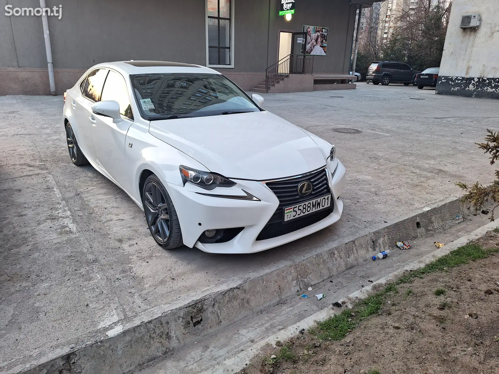 Lexus IS series, 2013-1