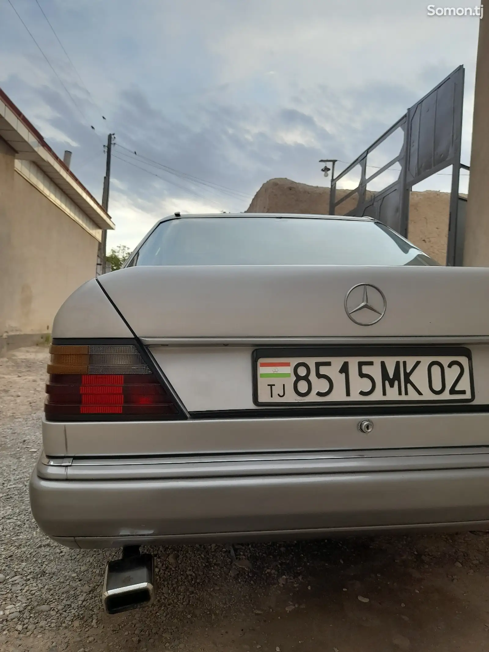 Mercedes-Benz W124, 1992-3