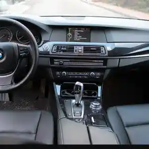 BMW 5 series, 2011