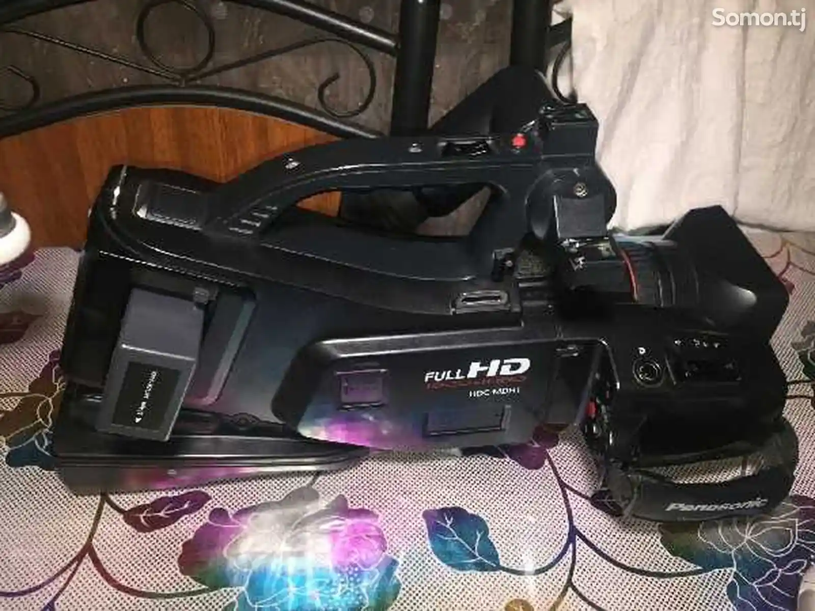 Видеокамера Panasonic Full HD-1