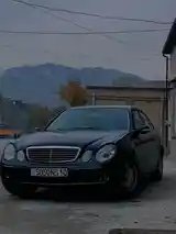 Mercedes-Benz E class, 2005-4