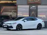 Toyota Camry, 2018-2