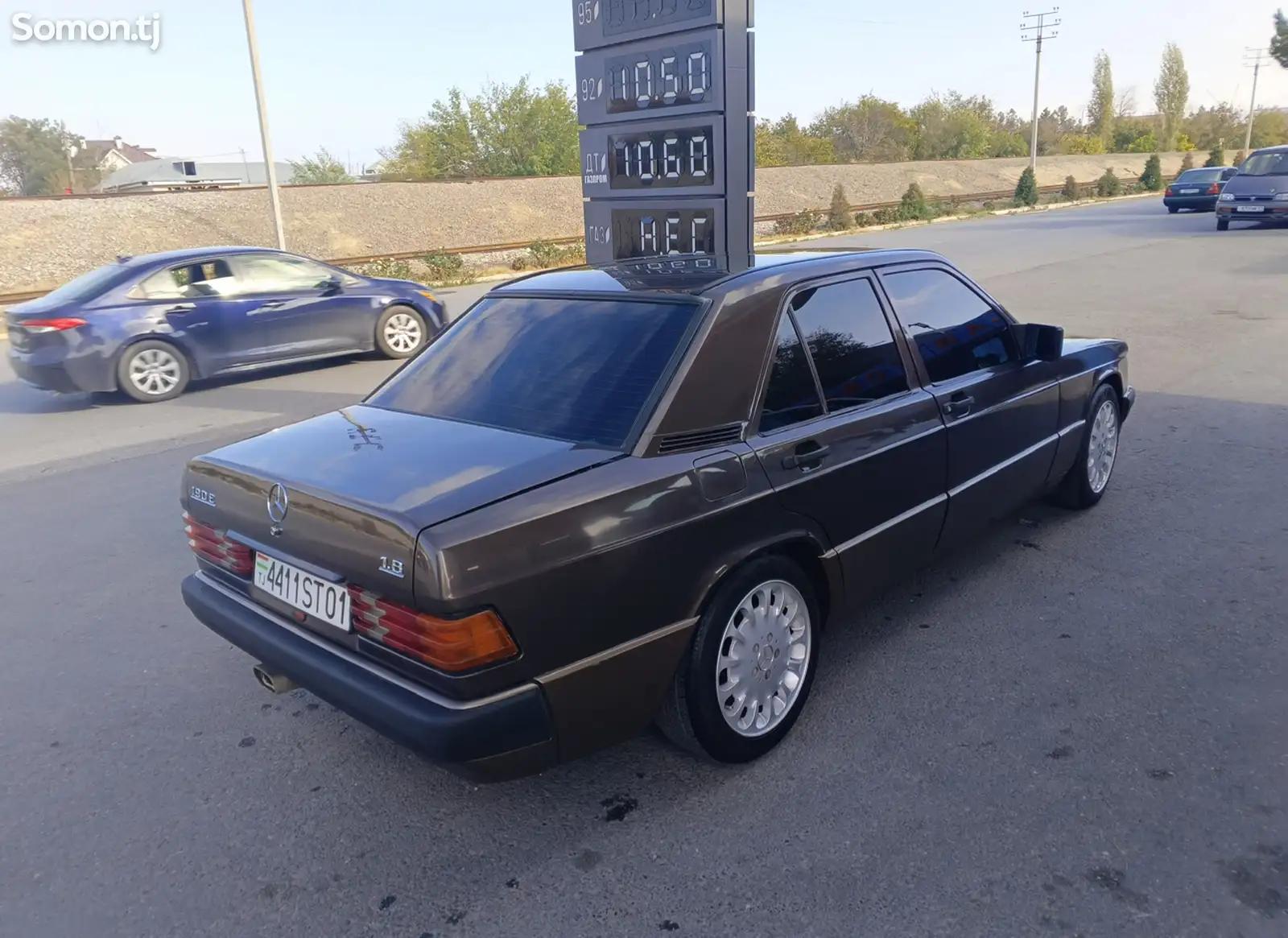 Mercedes-Benz E class, 1993-3