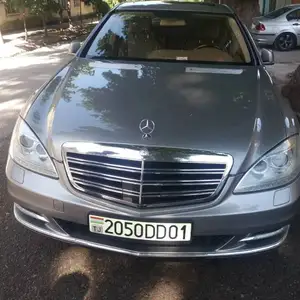 Mercedes-Benz S class, 2008