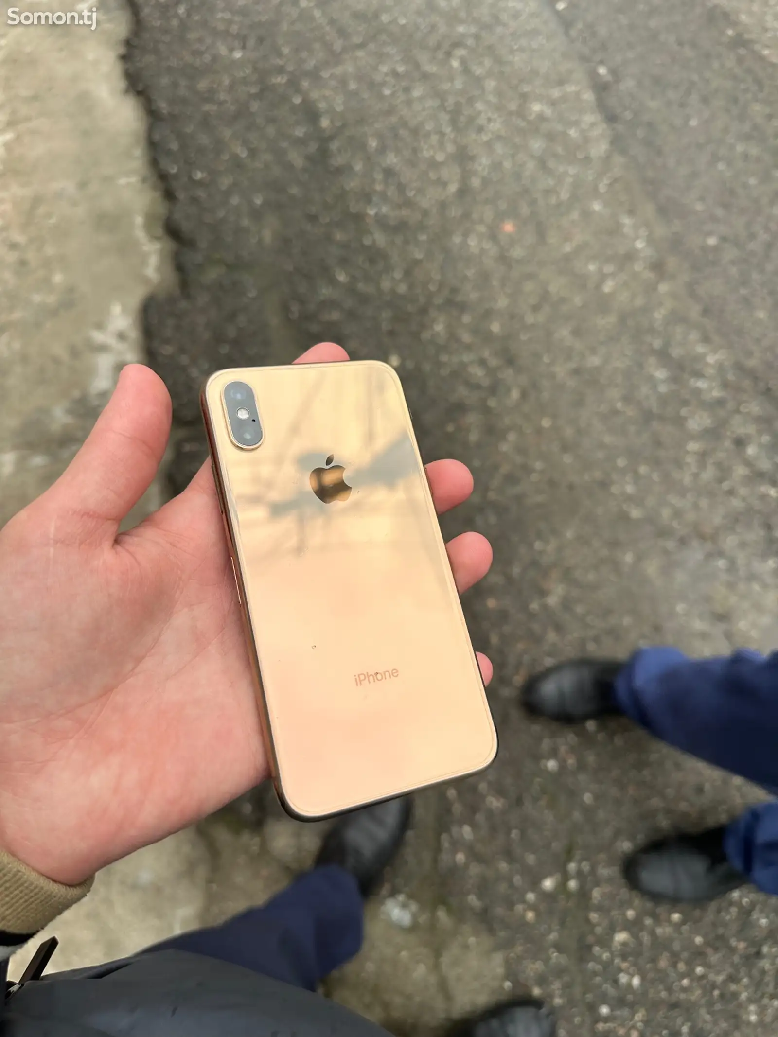 Apple iPhone Xs, 64 gb, Gold-1