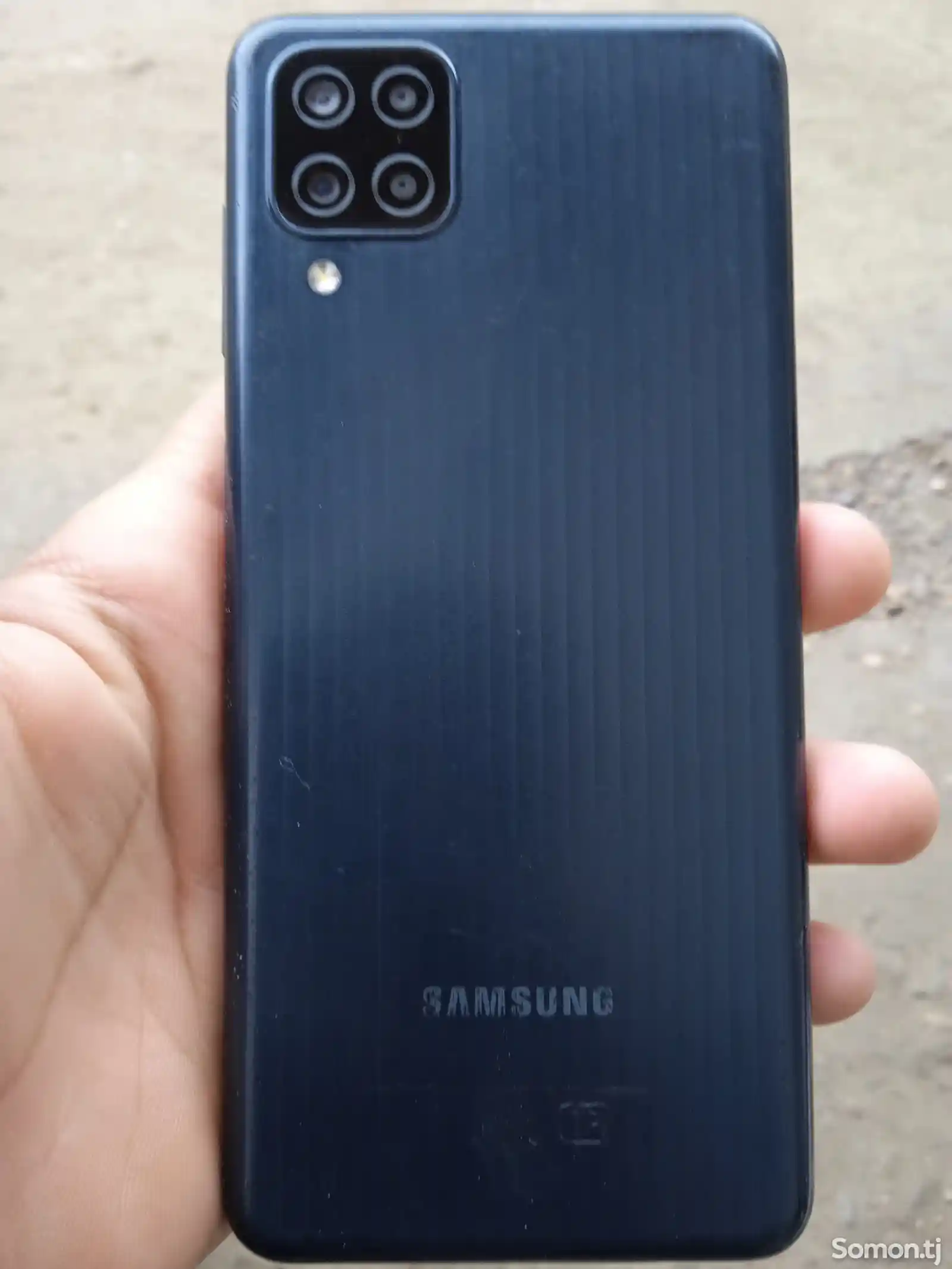 Samsung Galaxy m12-1