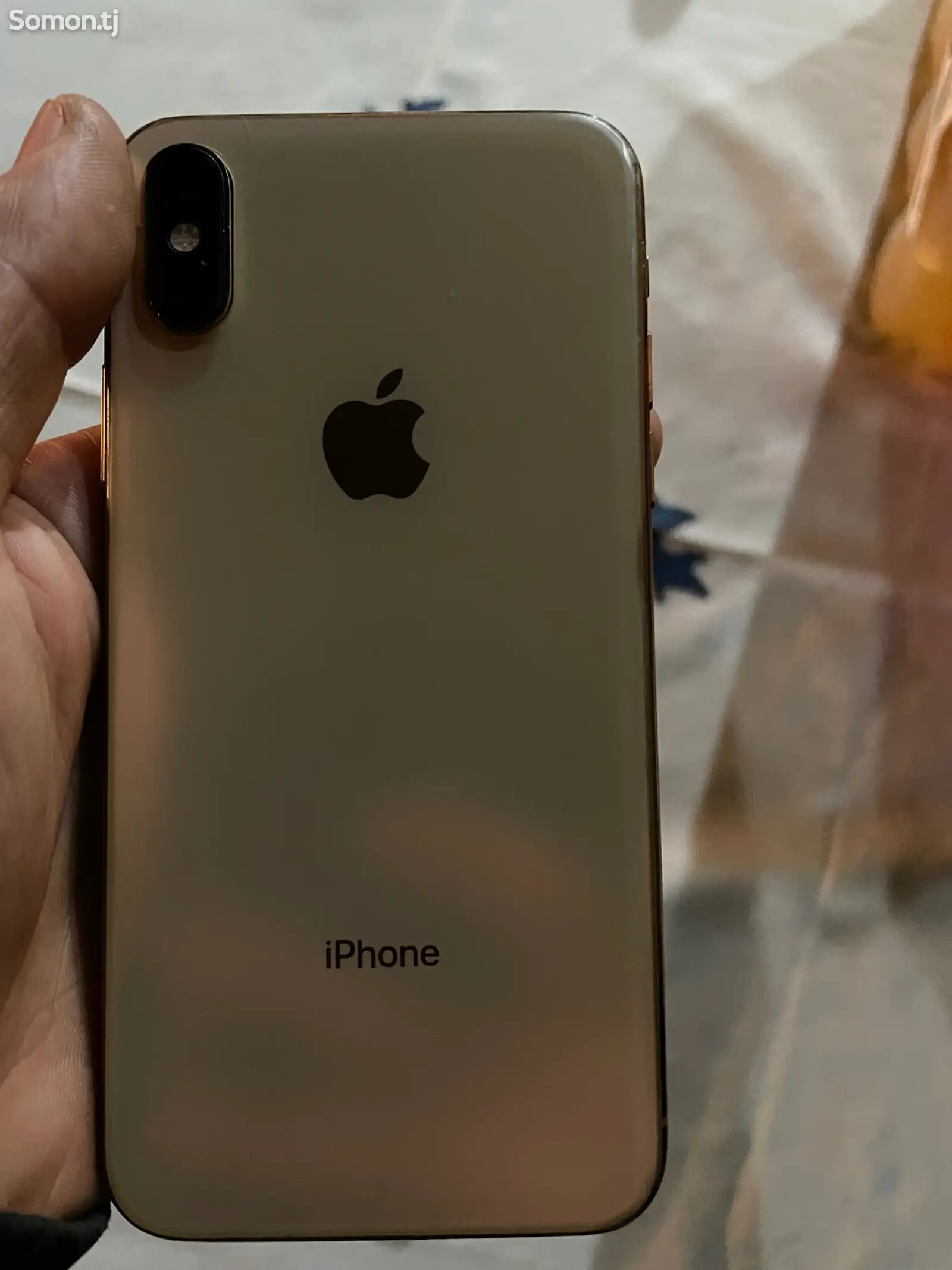 Apple iPhone Xs, 64 gb, Gold-1