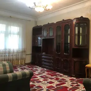 3-комн. квартира, 1 этаж, 75 м², 112мкр