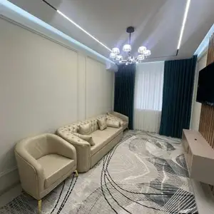 2-комн. квартира, 10 этаж, 70м², Овир