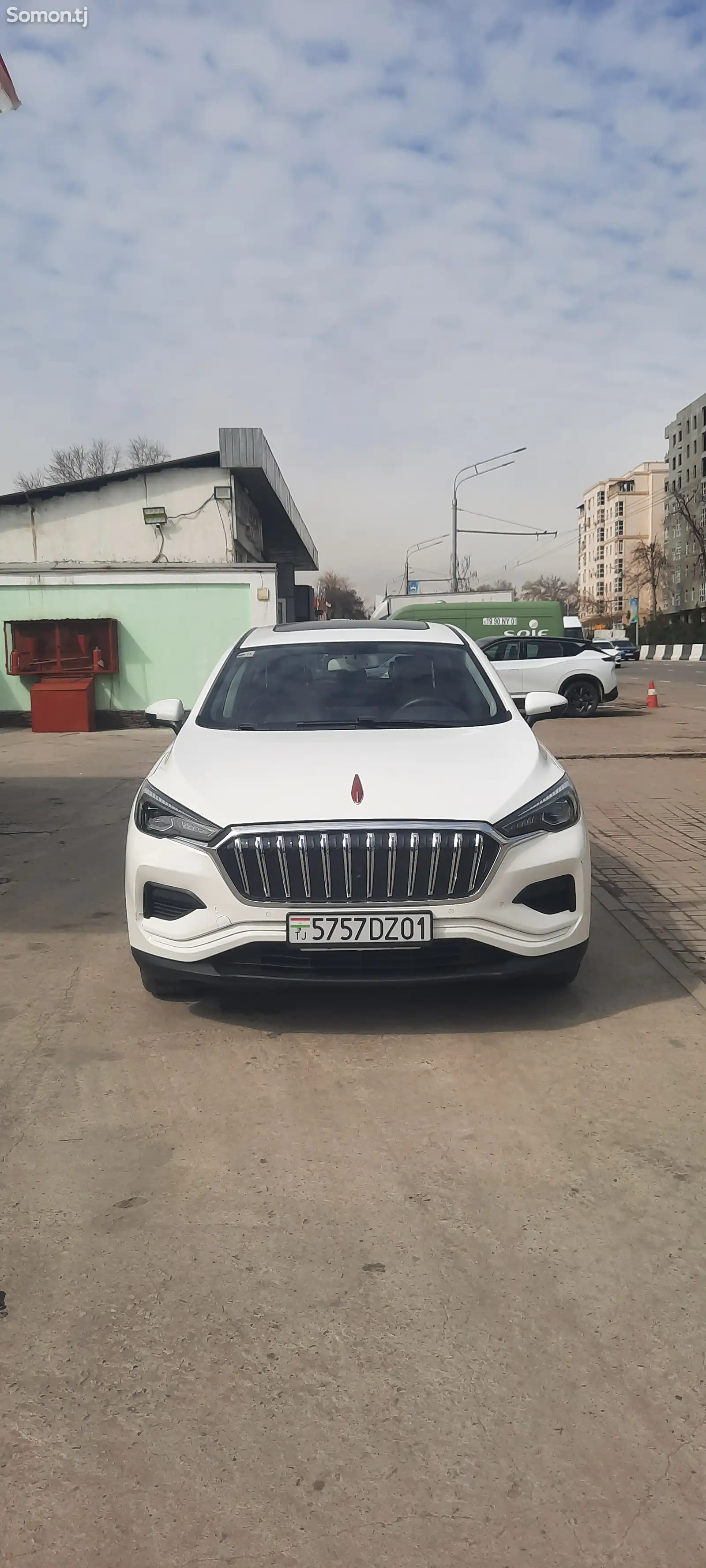 Hongqi HS3, 2020-1