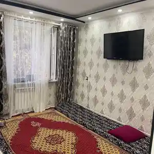 3-комн. квартира, 3 этаж, 70 м², Сино, Испечак